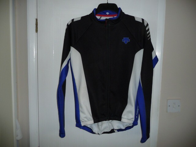 descente cycling jacket